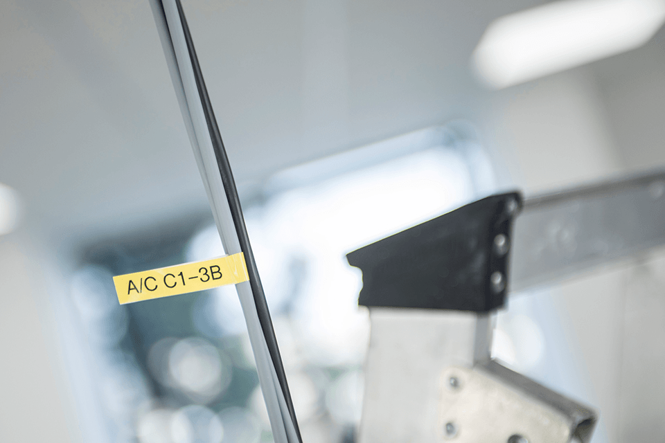 ЕТИКЕТЕН ПРИНТЕР BROTHER P- touch - PTE110VP (PT-E110VP), С КИРИЛИЦА - PN PTE110VPR1