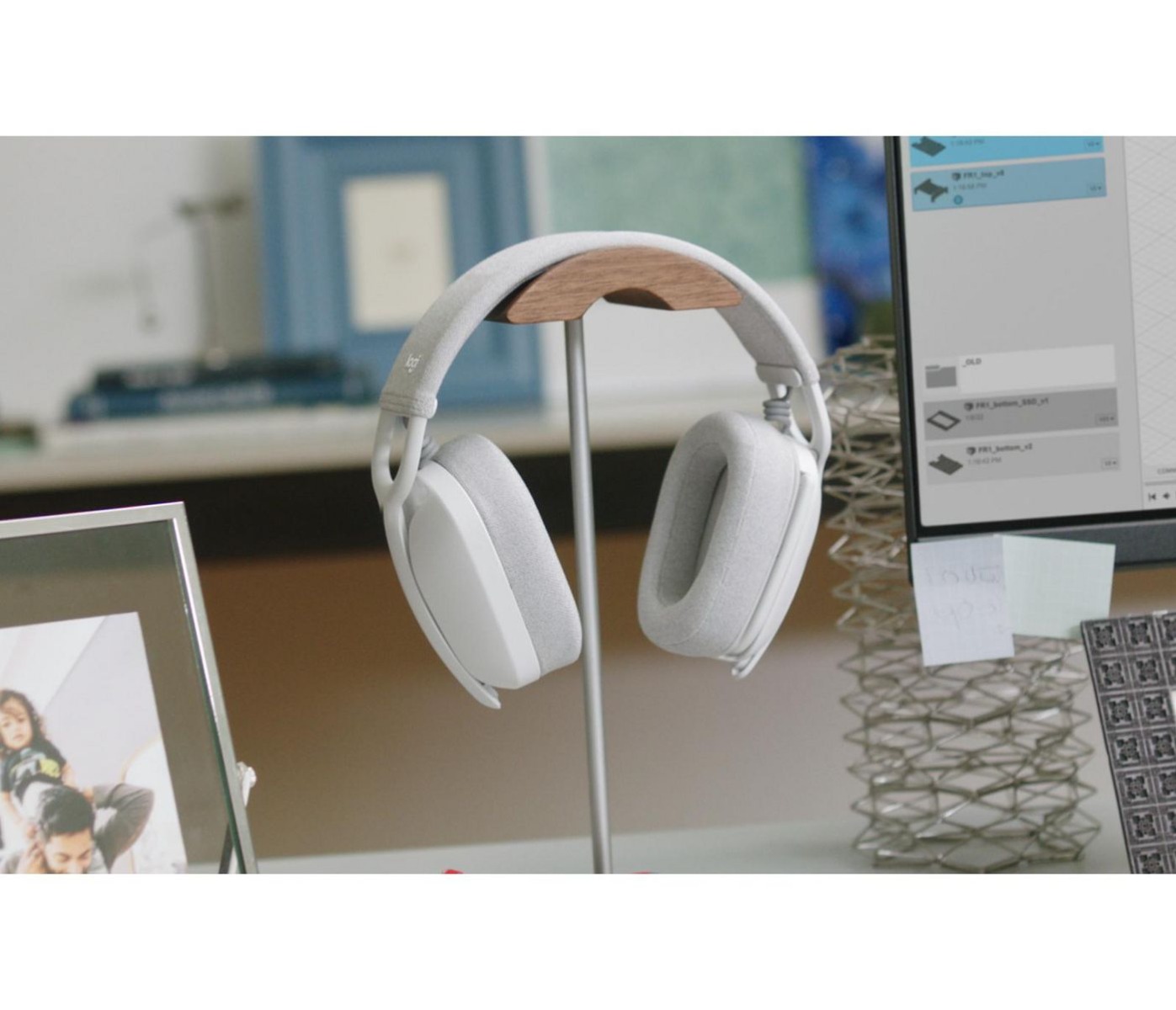 Слушалки Logitech Headset Zone Vibe 100 / 981-001219 White - PN 981-001219