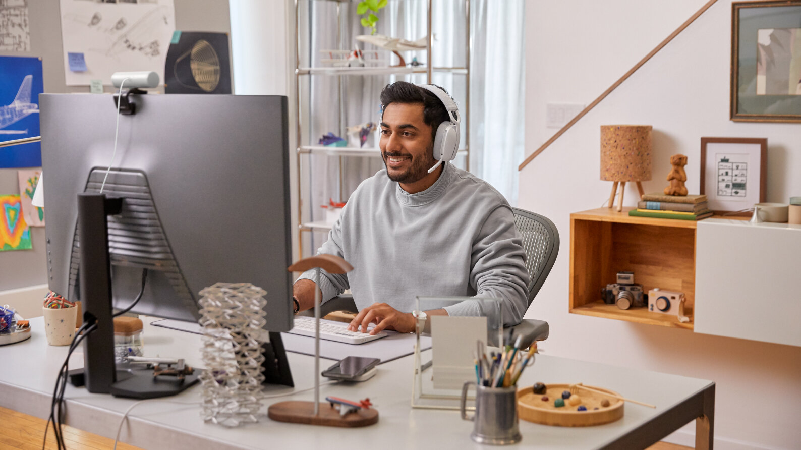 Слушалки Logitech Headset Zone Vibe 100 / 981-001219 White - PN 981-001219