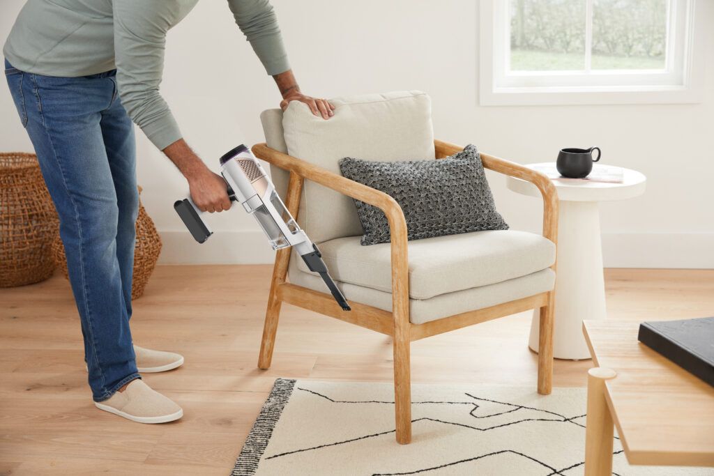 Прахосмукачка с батерия SharkNinja Stick hoover Shark Detect Clean & Empty - PN IW3612EUT