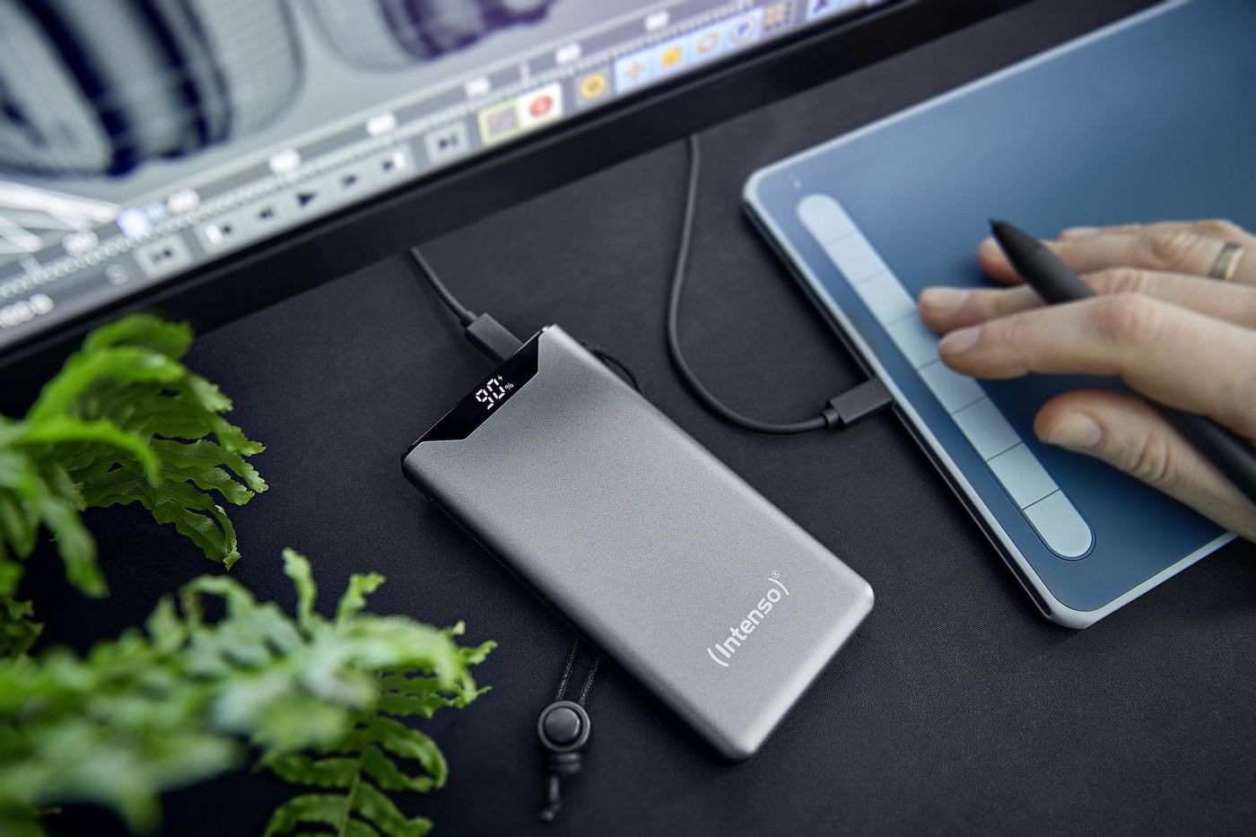 Външна батерия Intenso power bank F10000 - 10000 mAh - PN 7332034