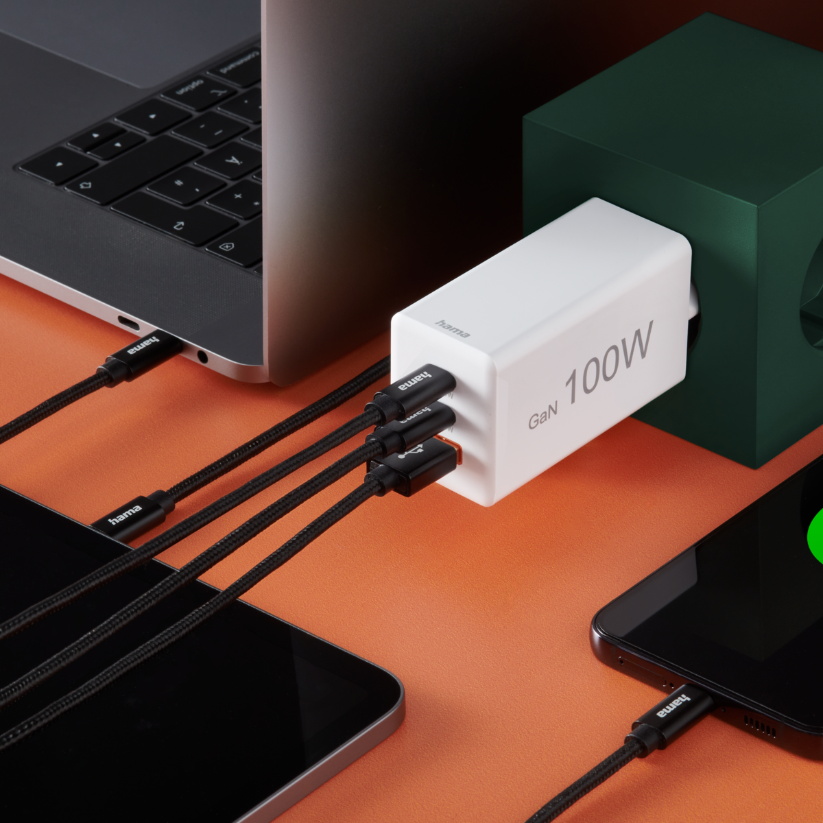 Зарядно устройство, 3 порта, Hama Wireless charger USB-C USB-A 100W White - PN 00201997