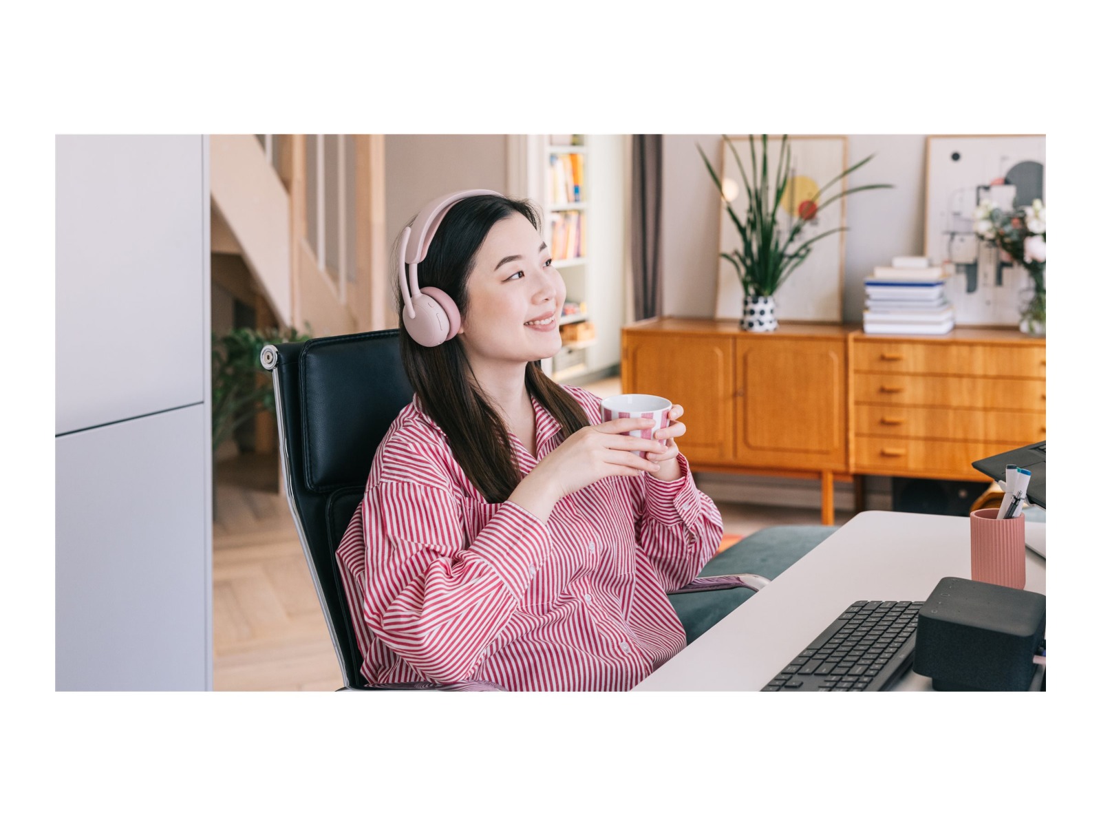 Слушалки Logitech Headset Zone Wireless 2 ES Rosé - PN 981-001521