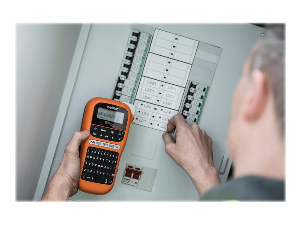 ЕТИКЕТЕН ПРИНТЕР BROTHER P-Touch PTE110VP (PT-E110VP) - PN PTE110VPYJ1 (PT-E110VPYJ1)