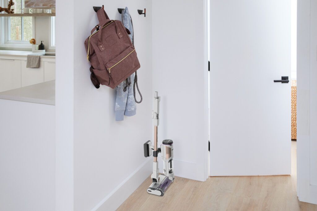 Прахосмукачка с батерия SharkNinja Stick hoover Shark Detect Clean & Empty - PN IW3612EUT
