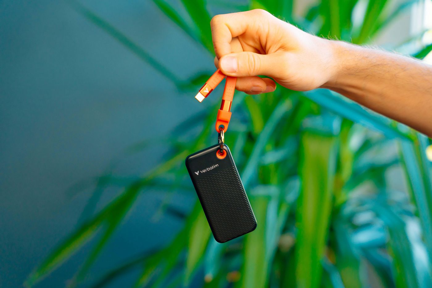 Външен диск, джобен Verbatim External SSD Pocket 1TB - PN 32193